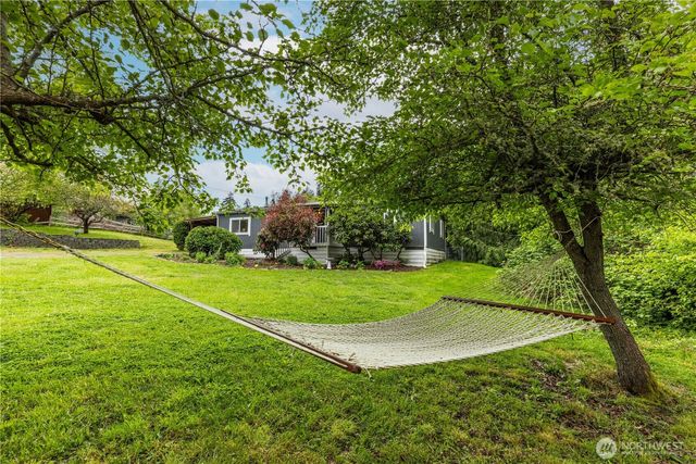 11811 NE Jefferson Point Road, Kingston, WA 98346