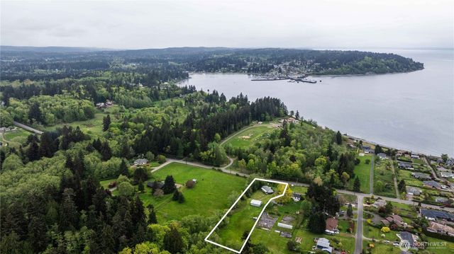 11811 NE Jefferson Point Road, Kingston, WA 98346