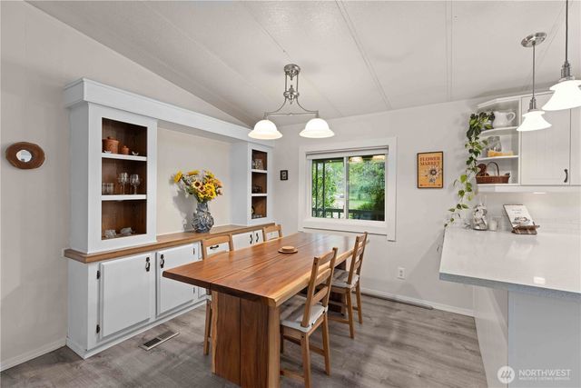 11811 NE Jefferson Point Road, Kingston, WA 98346