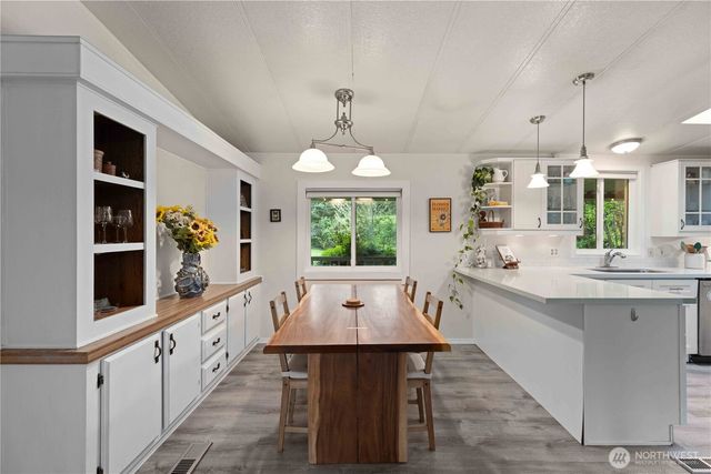 11811 NE Jefferson Point Road, Kingston, WA 98346