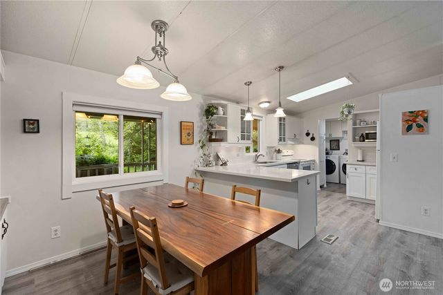 11811 NE Jefferson Point Road, Kingston, WA 98346
