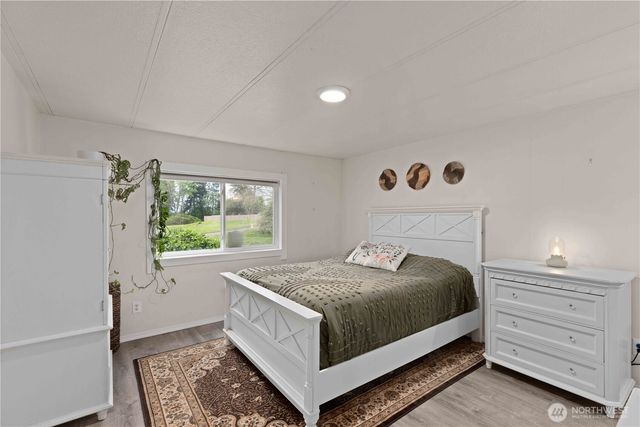 11811 NE Jefferson Point Road, Kingston, WA 98346