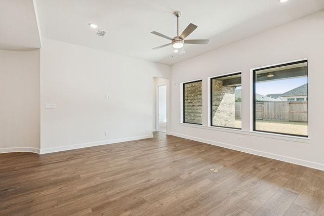 114 Hickory Forest Court, Willis, TX 77318