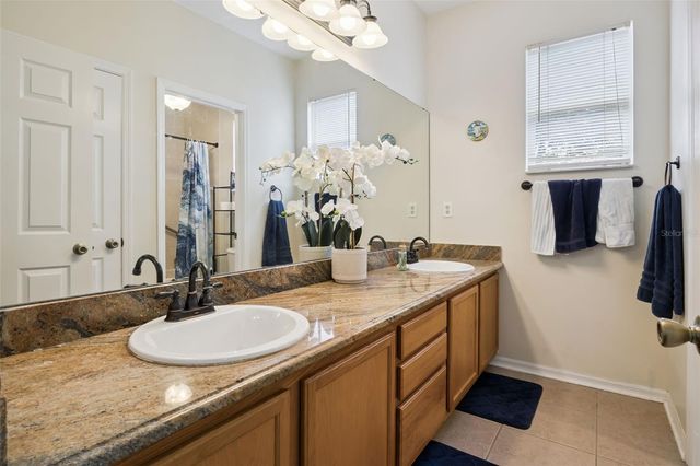 1603 JOHNS COVE LN, Oakland, FL 34787