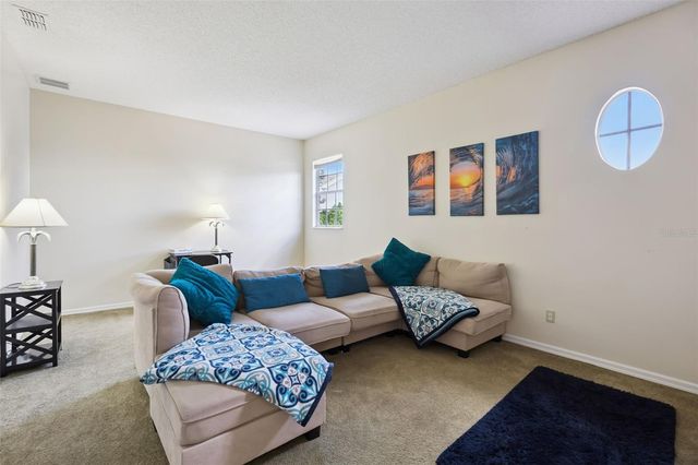 1603 JOHNS COVE LN, Oakland, FL 34787