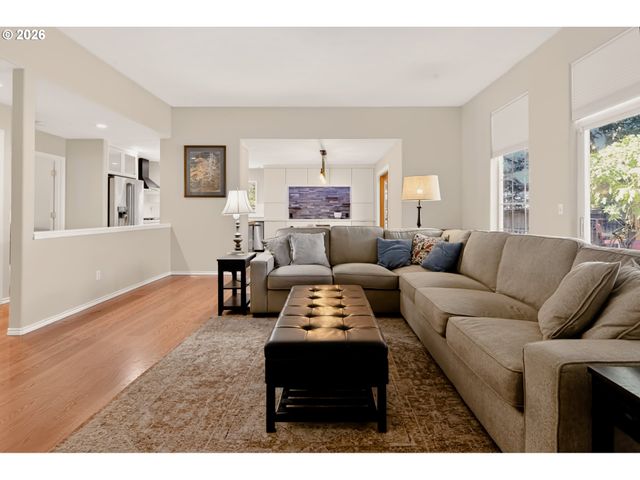 1747 Se 60TH Ave, Hillsboro, OR 97123