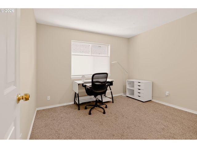 1747 Se 60TH Ave, Hillsboro, OR 97123