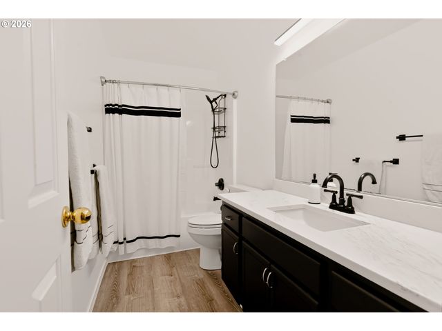 1747 Se 60TH Ave, Hillsboro, OR 97123