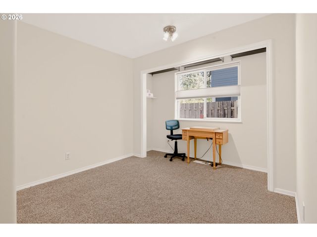 1747 Se 60TH Ave, Hillsboro, OR 97123