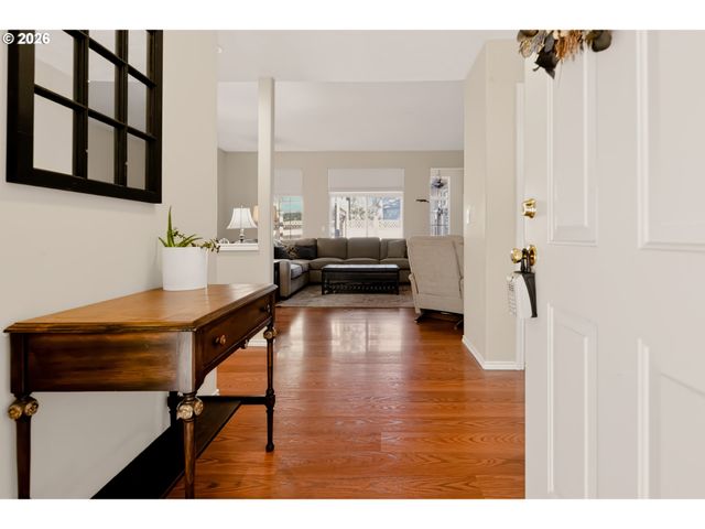 1747 Se 60TH Ave, Hillsboro, OR 97123