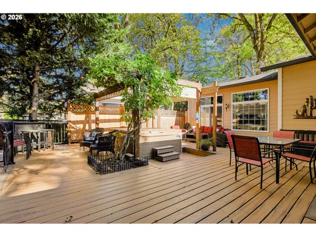 1747 Se 60TH Ave, Hillsboro, OR 97123