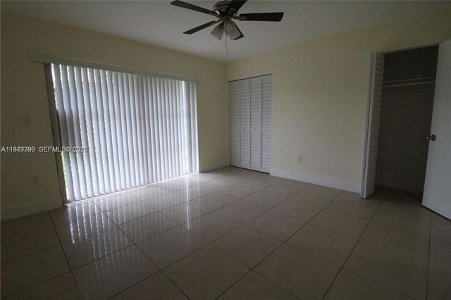 301 NW 177th St 107, Miami Gardens, FL 33169