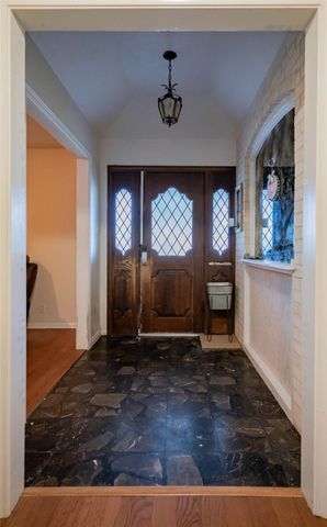 1856 Acacia Circle, Freeport, TX 77541