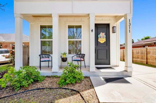 1311 E Hatton St, Pensacola, FL 32503