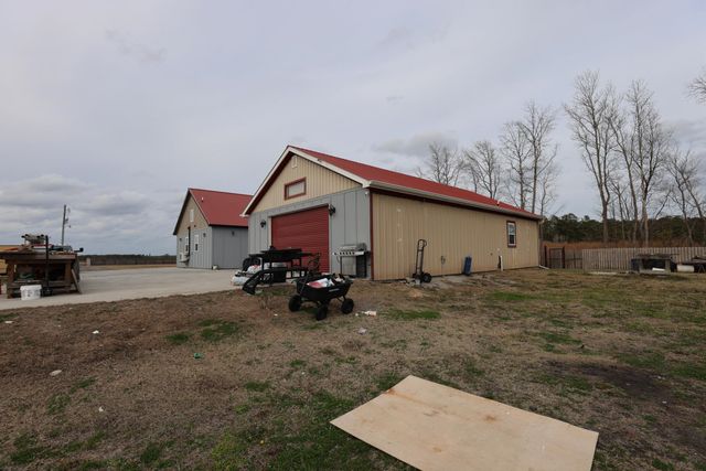 1170 Airport Rd., Loris, SC 29569