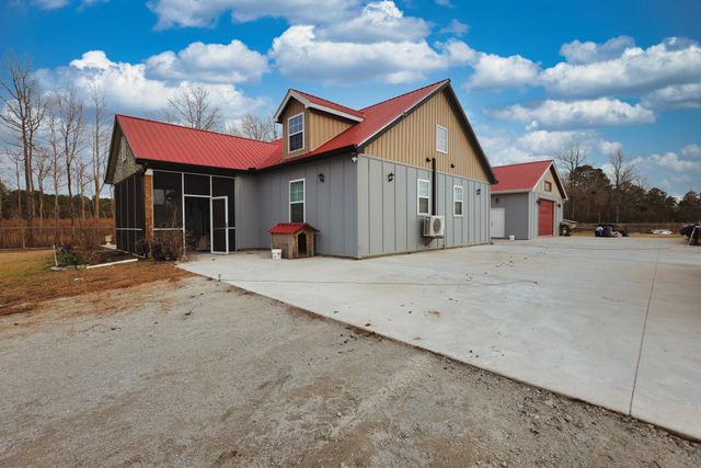 1170 Airport Rd., Loris, SC 29569