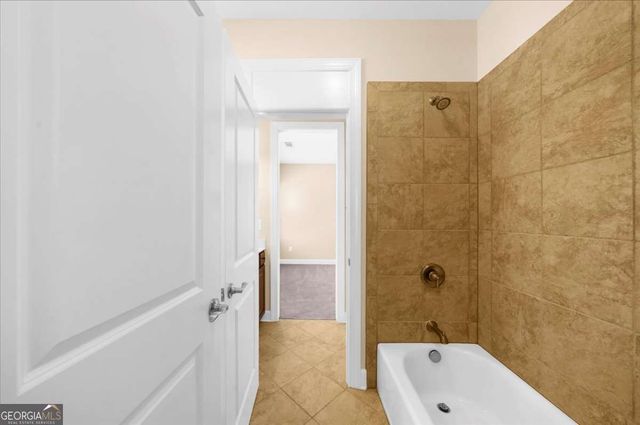 3411 Red Tip Landing SW, Gainesville, GA 30504