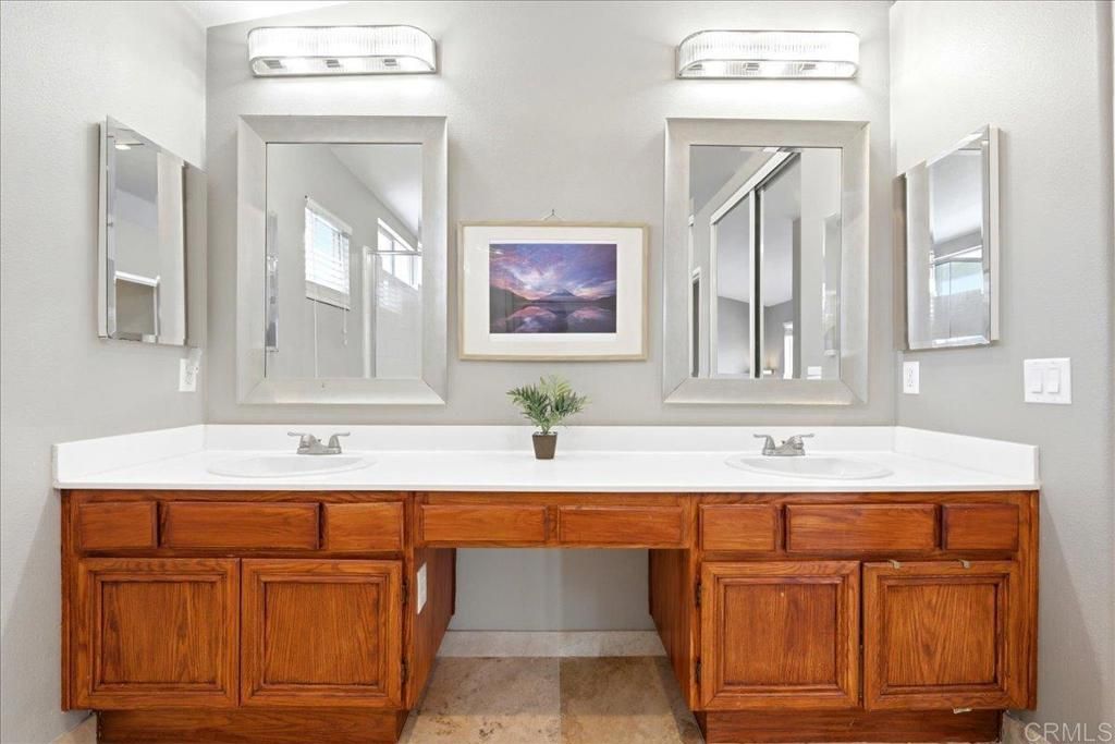 Image 30 of property listing at 39513 Tangletree Way, Murrieta, CA 92563