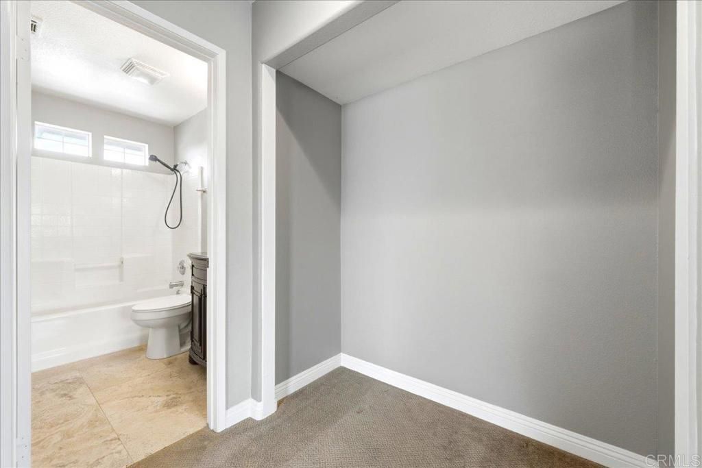Image 36 of property listing at 39513 Tangletree Way, Murrieta, CA 92563