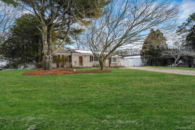 3 Timber Trail Lane, Medford, NY 11763