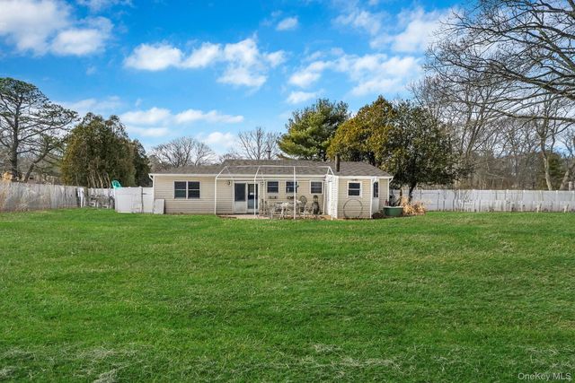 3 Timber Trail Lane, Medford, NY 11763