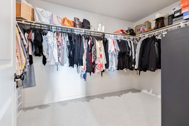 1738 Justice Avenue, Tulare, CA 93274