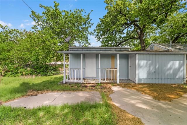 1812 Arch Street, Fort Worth, TX 76105