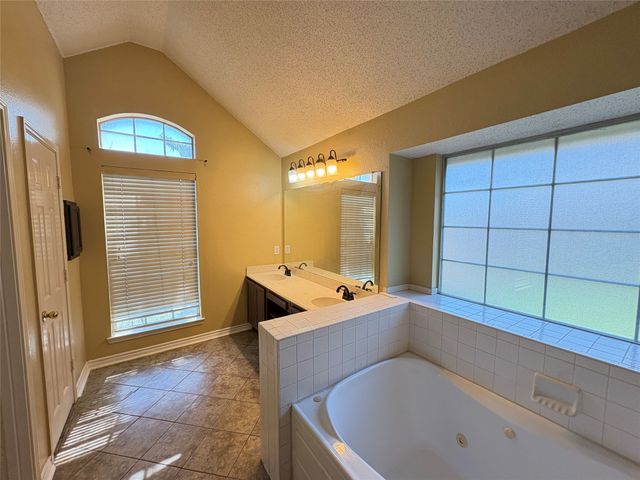 2925 Goldenwave, Rockwall, TX 75032