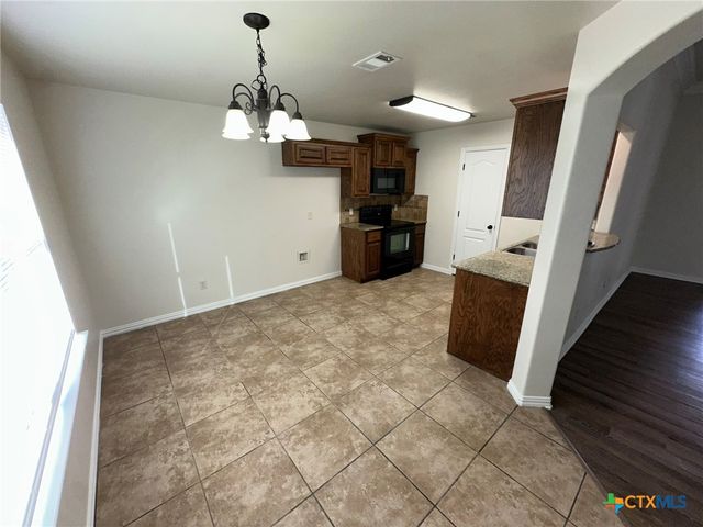 4612 Canyon Ridge, Temple, TX 76502