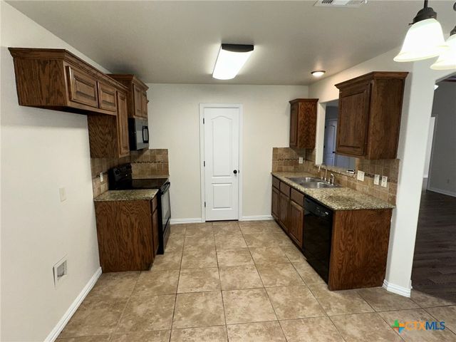 4612 Canyon Ridge, Temple, TX 76502