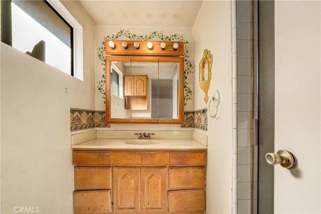 12051 Breezewood, Whittier, CA 90604