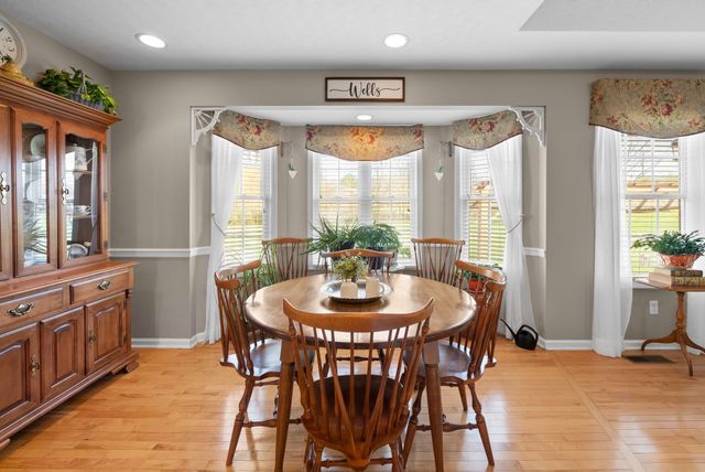 115 Farmhill Dr, Hopkinsville, KY 42240