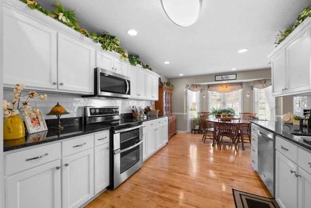 115 Farmhill Dr, Hopkinsville, KY 42240