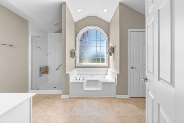 115 Farmhill Dr, Hopkinsville, KY 42240