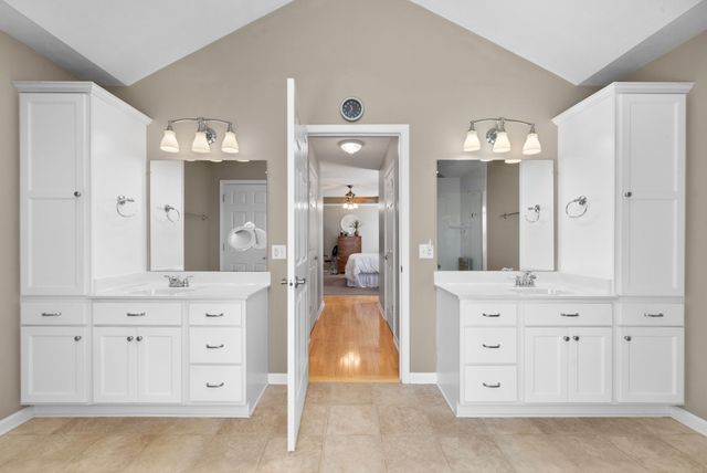 115 Farmhill Dr, Hopkinsville, KY 42240