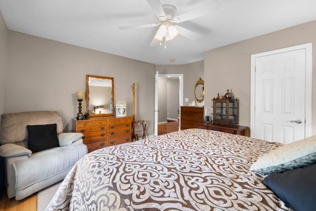 115 Farmhill Dr, Hopkinsville, KY 42240