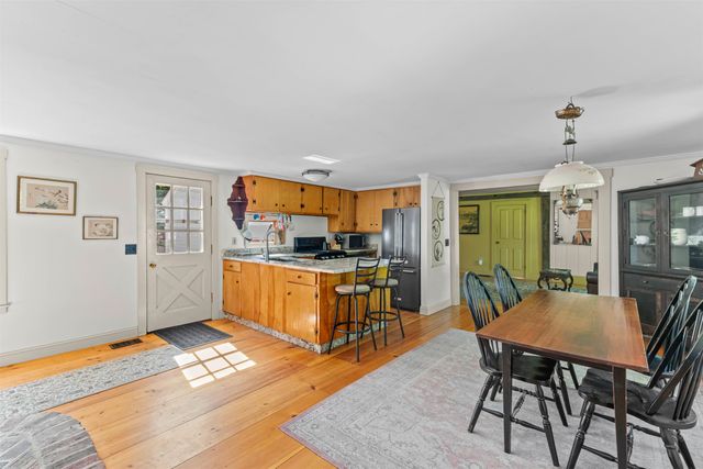 173 Tamworth Road, Tamworth, NH 03886
