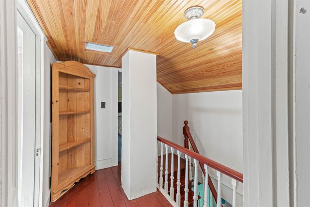173 Tamworth Road, Tamworth, NH 03886