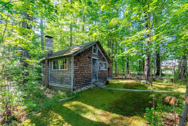 173 Tamworth Road, Tamworth, NH 03886