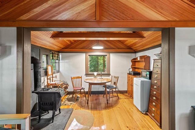 173 Tamworth Road, Tamworth, NH 03886