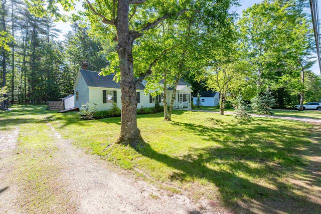 173 Tamworth Road, Tamworth, NH 03886