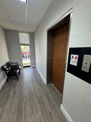 2625 Ponce De Leon Blvd 201, Coral Gables, FL 33134