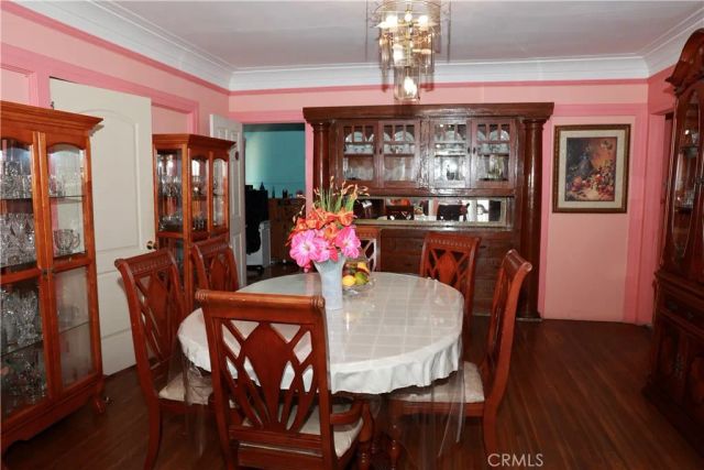 4131 S Hobart Boulevard, Los Angeles, CA 90062