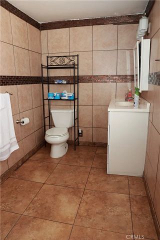 4131 S Hobart Boulevard, Los Angeles, CA 90062