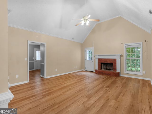 207 Cobblestone Lane, Mcdonough, GA 30252