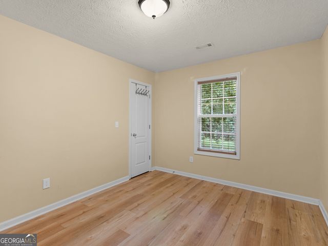 207 Cobblestone Lane, Mcdonough, GA 30252