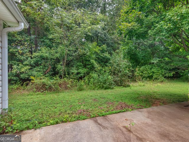 207 Cobblestone Lane, Mcdonough, GA 30252