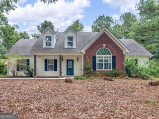 207 Cobblestone Lane, Mcdonough, GA 30252
