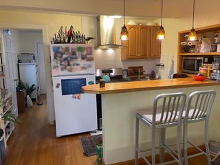 25 Andrew St 1, Cambridge, MA 02139