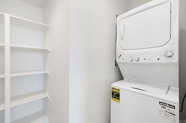 313 Brookside Way, Santee, CA 92071